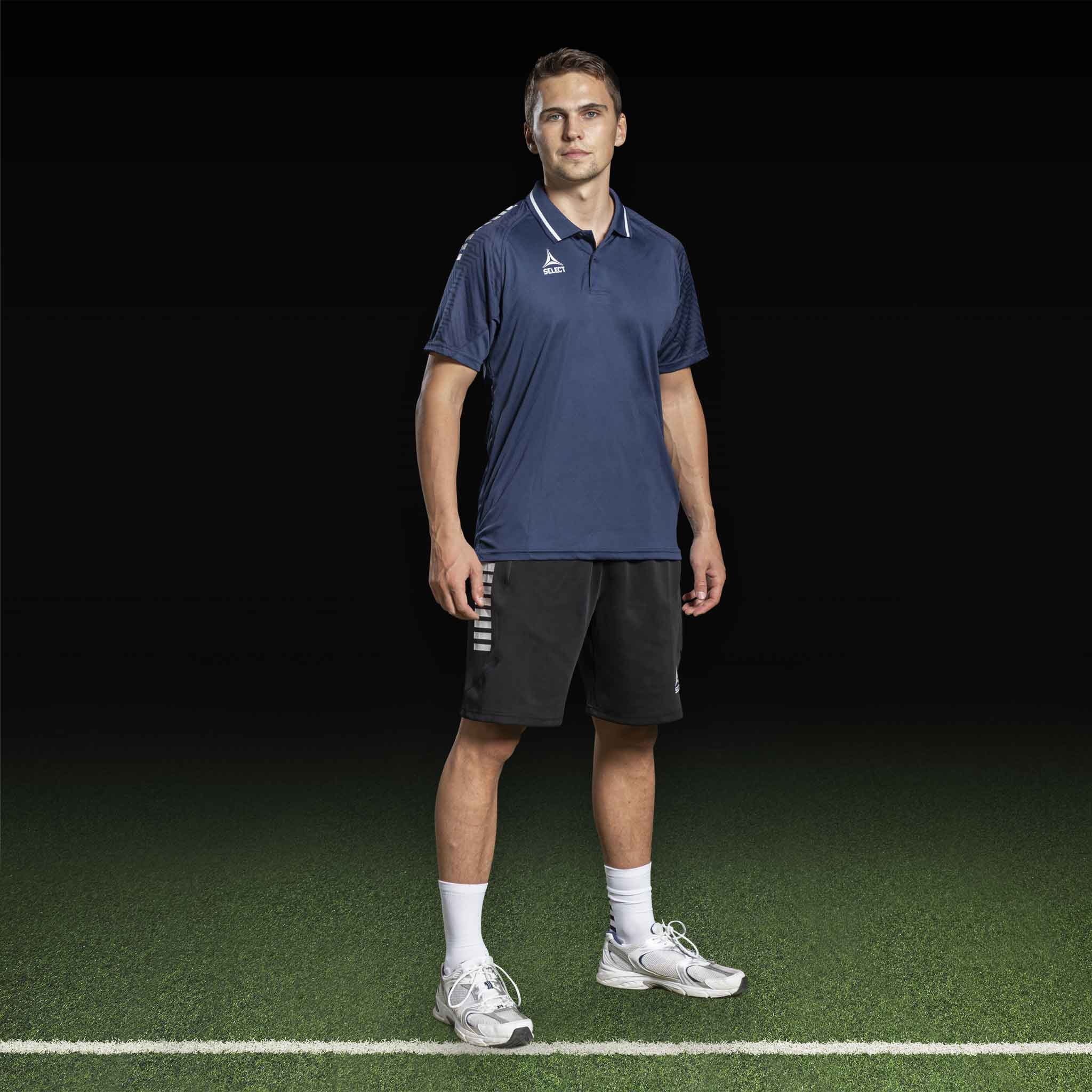 Monaco Bermuda shorts #colour_navy/white #colour_black/white