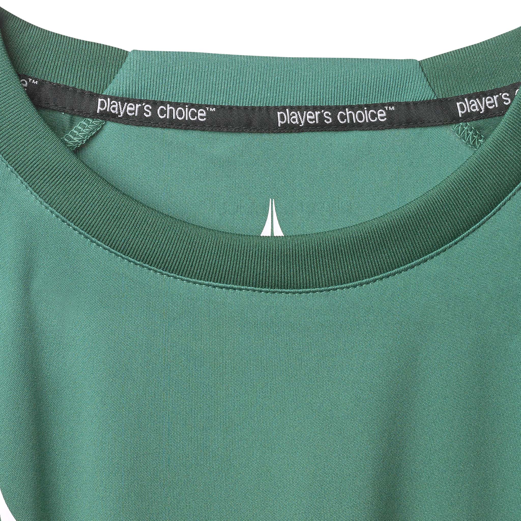 Closeup of green Player shirt L/S Spain v25, Match & Training wear, with white neck trim and football branding