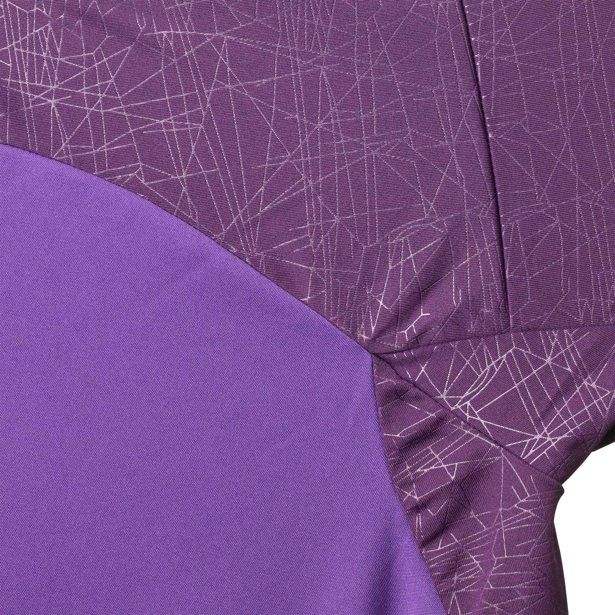 Closeup of Player shirt S/S Spain woman v25, Match & Training wear, in purple with white line pattern detail.