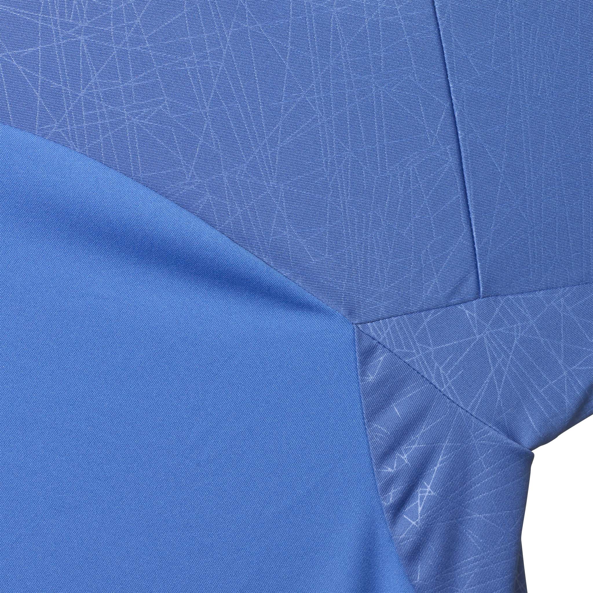 Closeup of Player shirt S/S Spain woman v25, Match & Training wear, blue with subtle line pattern and white side panel