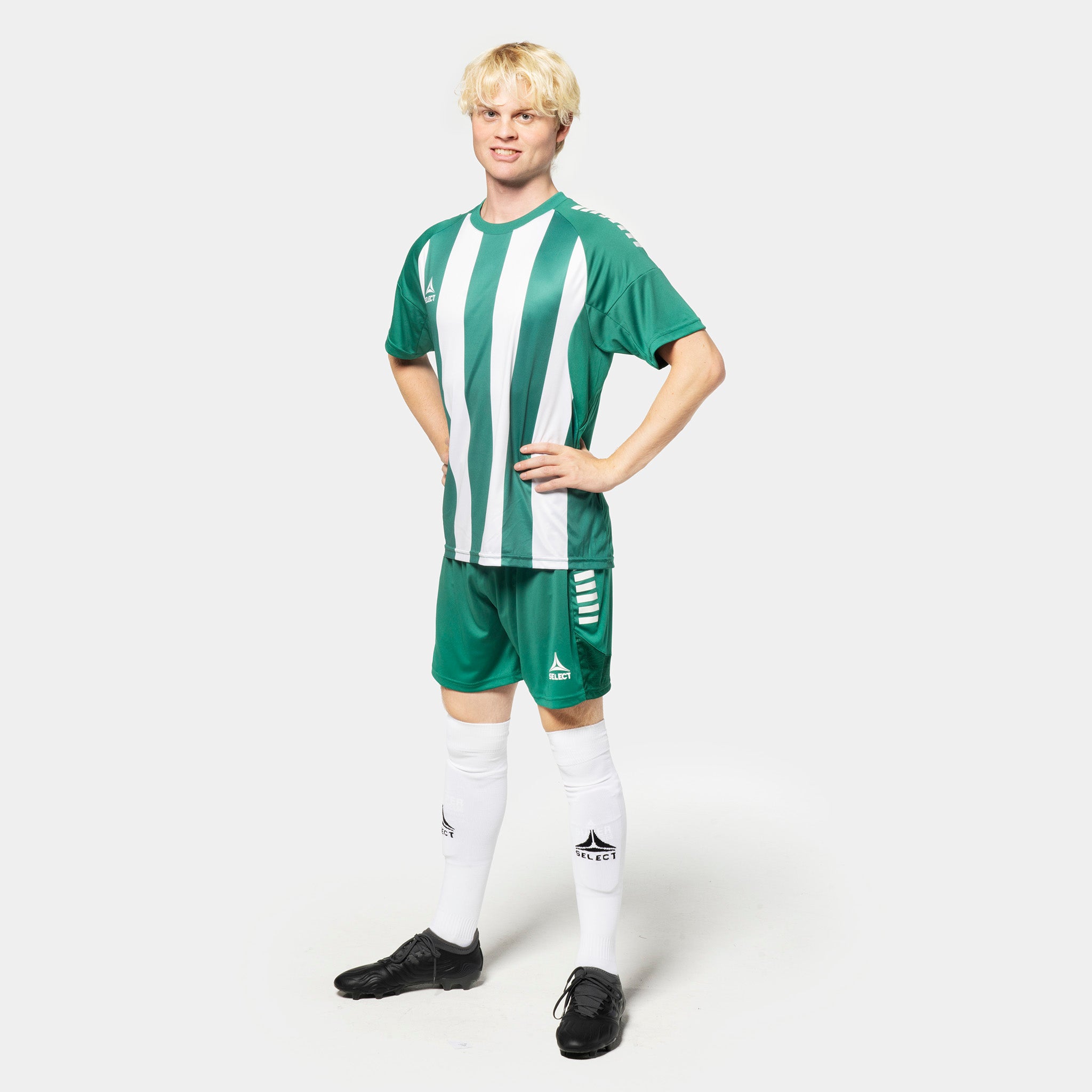 Man football player in green and white striped Player shirt S/S Spain striped v25, Match & Training wear