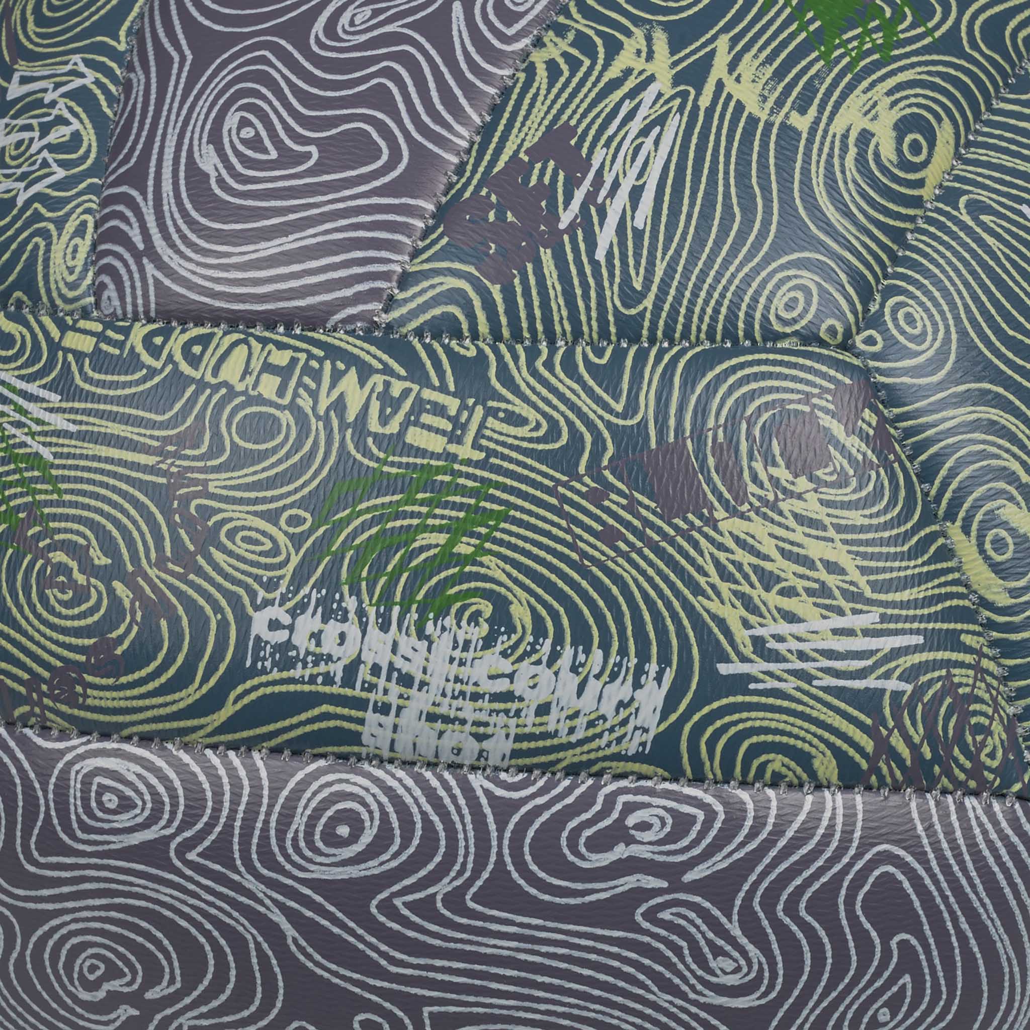 Beach volleyball #colour_blue/purple #colour_blue/purple