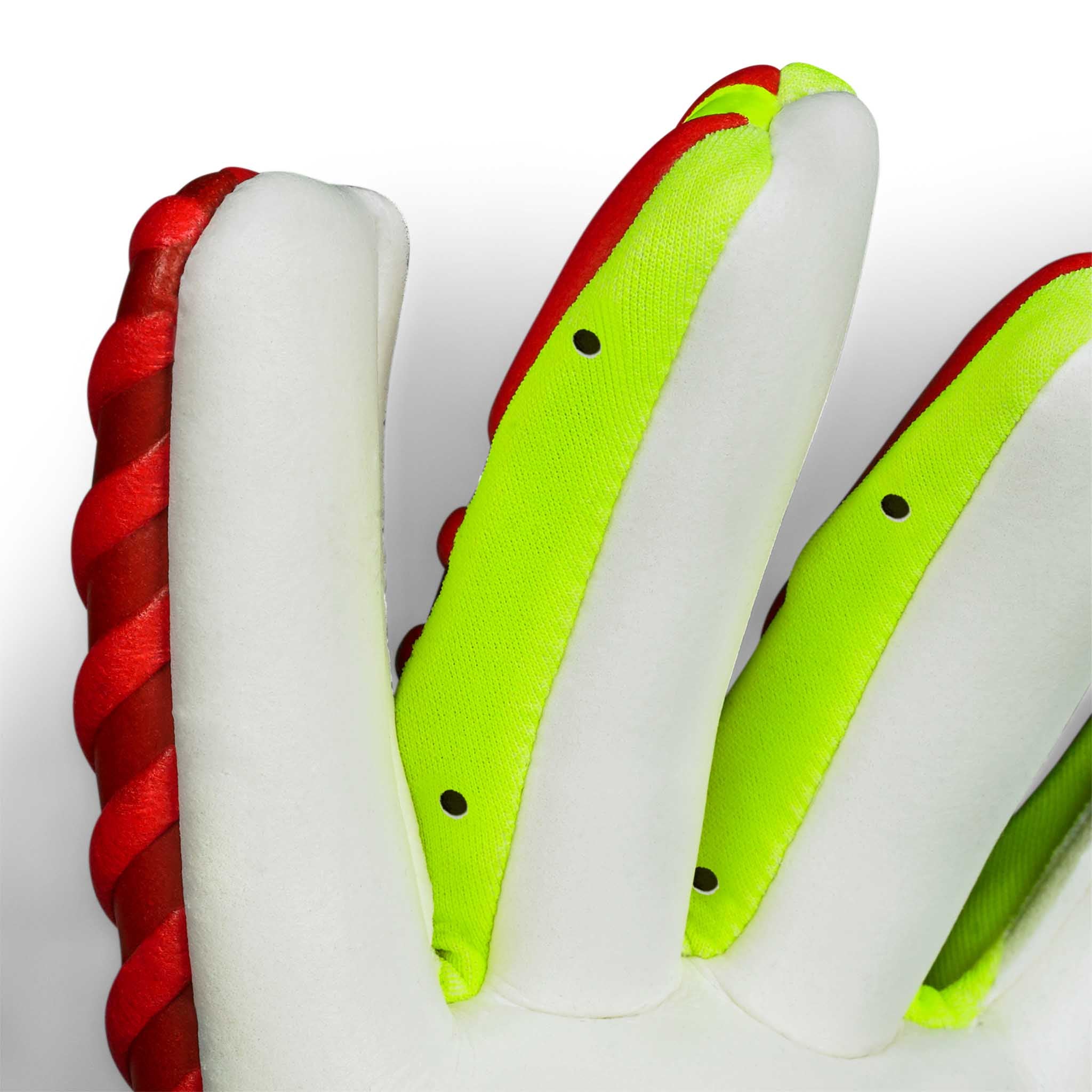 Closeup af GK gloves 55 Extra Force v26 målmandshandsker med hvide, røde og neongule fingre.