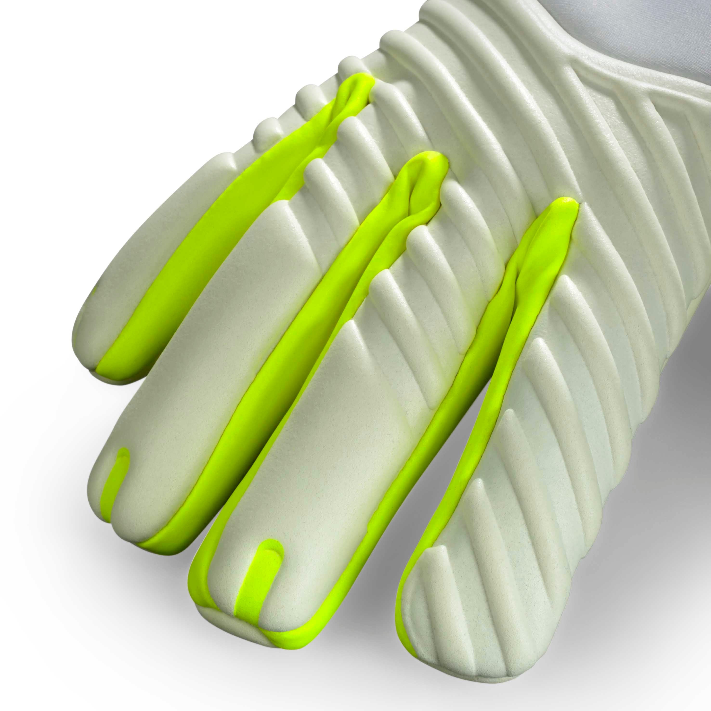 Nærbillede af GK gloves 89 Women v26 målmandshandsker med hvide fingre og neongule fingerribber.