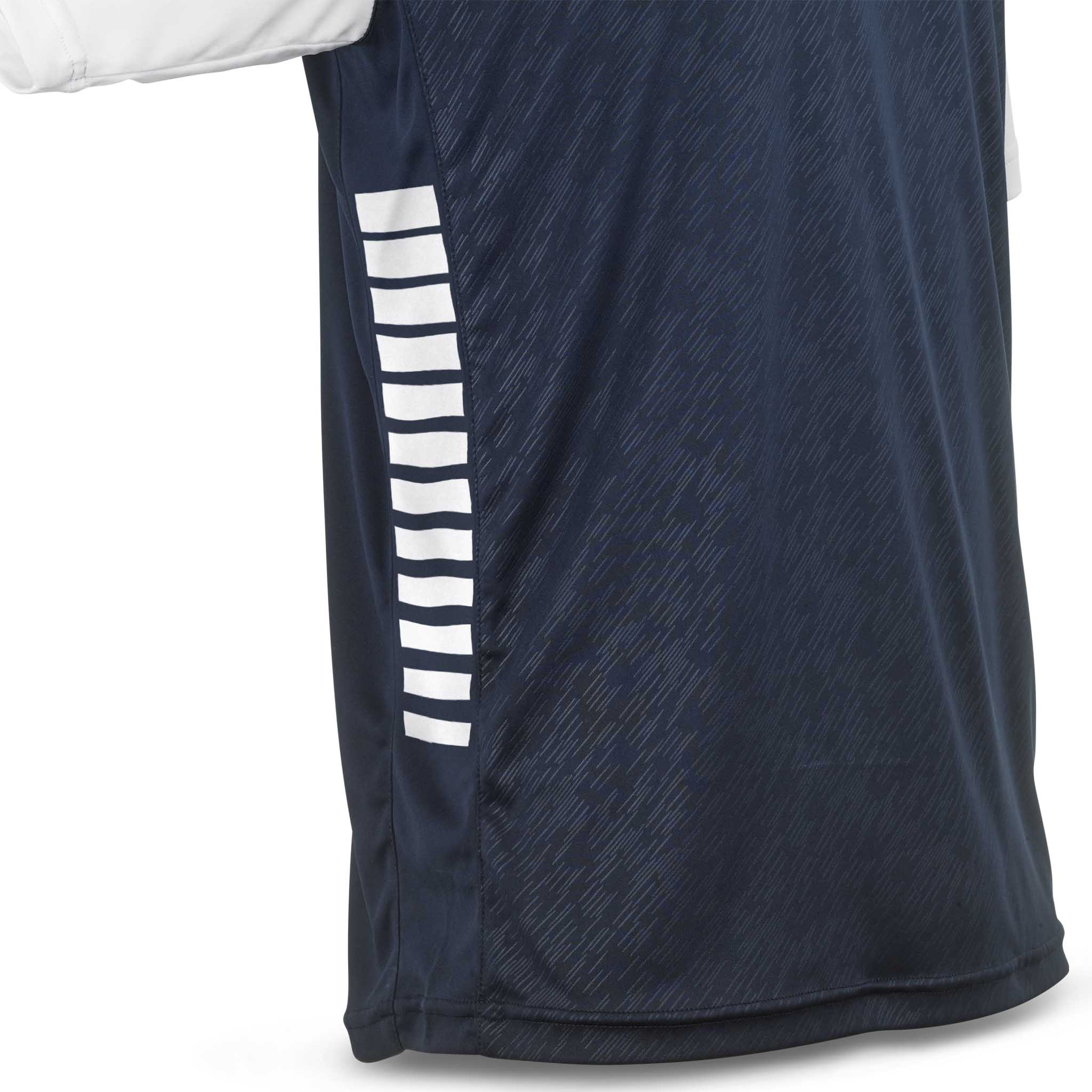 Nærbillede af navy Player shirt S/S Pisa X med hvid stribe i siden, Match & Training wear