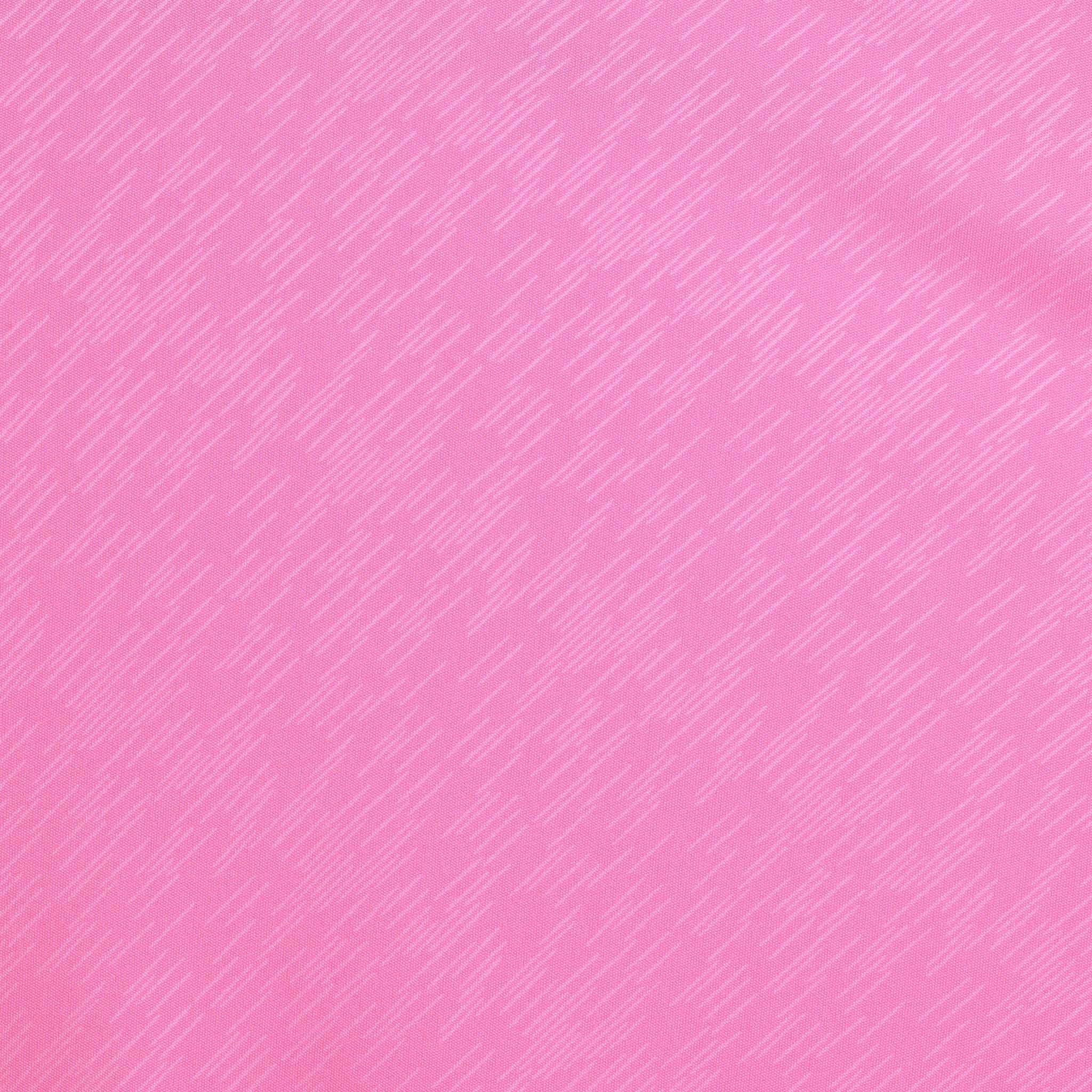 Nærbillede af Player shirt S/S Pisa X, Match & Training wear, i pink med diskret hvidt struktureret fodboldstof.