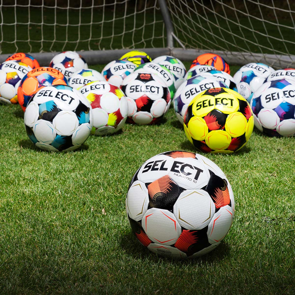 Footballs - Find high quality footballs here – SELECT