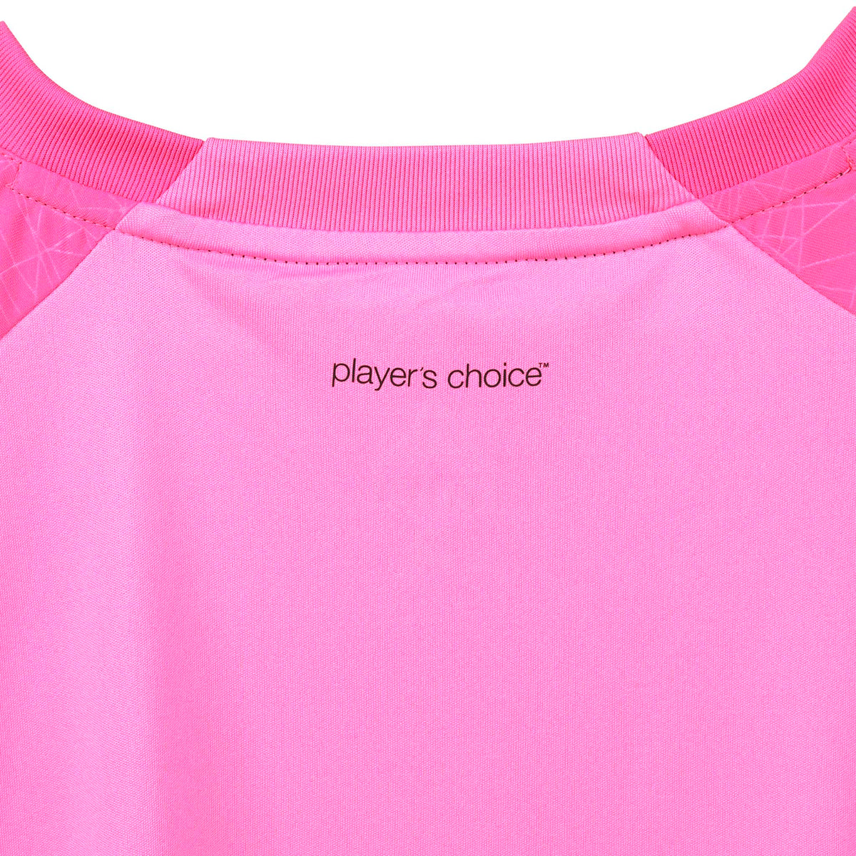 Closeup of pink Player shirt S/S Spain woman v25, football Match & Training wear, showing collar and "player's choice" logo.