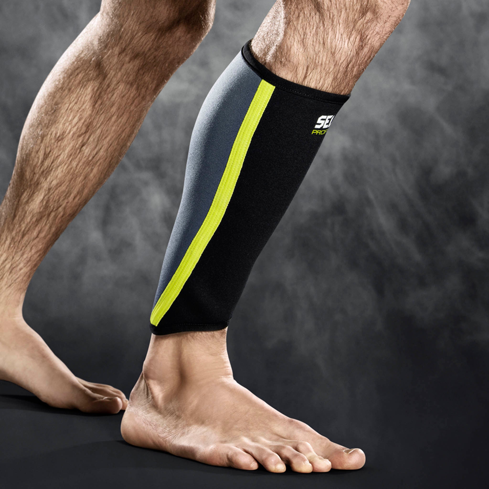 Calf support #colour_black